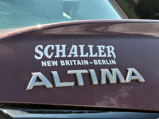 Photo of 2023 Garnet Pearl Nissan Altima