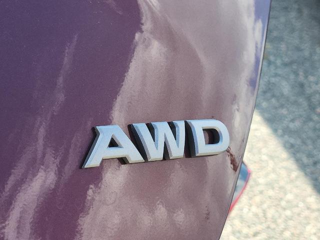 Photo of 2023 Garnet Pearl Nissan Altima
