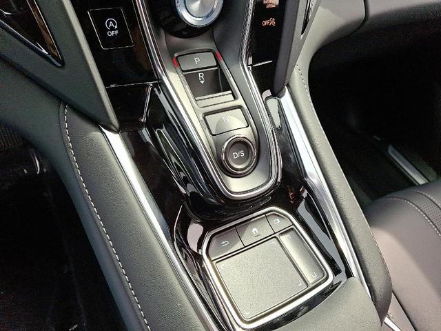 Photo of 2025 Gray Acura RDX