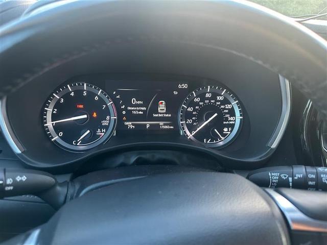 Photo of 2021 Midnight Black Metallic Toyota Highlander