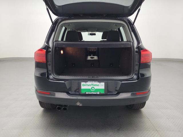 Photo of 2017 Deep Black Pearl Volkswagen Tiguan