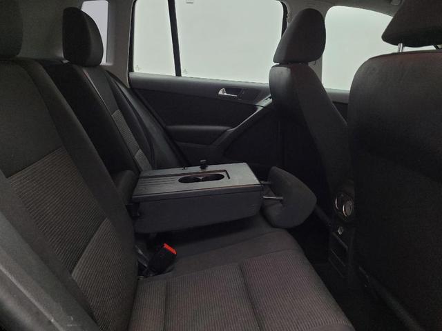 Photo of 2017 Deep Black Pearl Volkswagen Tiguan