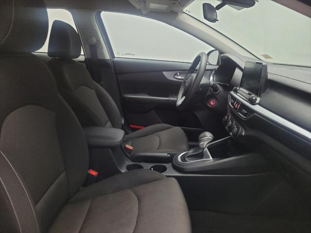 Photo of 2023 Currant Red Kia Forte
