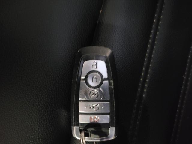 Photo of 2019 Red Ford Edge