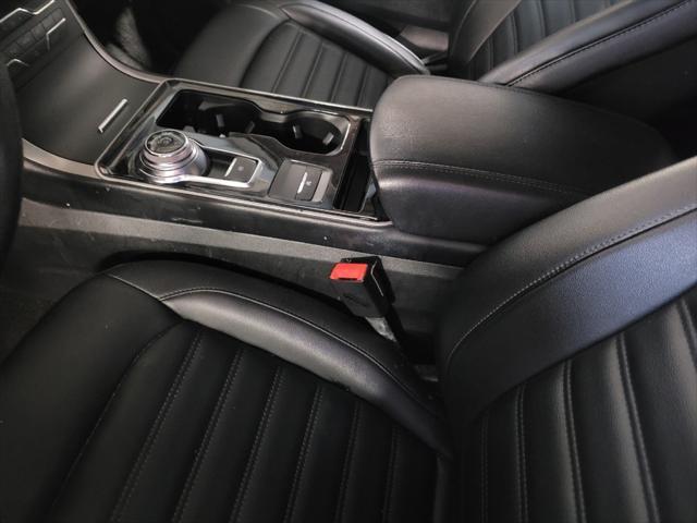 Photo of 2019 Red Ford Edge