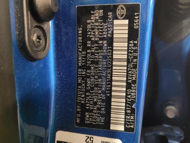 Photo of 2020 Blue Streak Metallic Toyota Camry