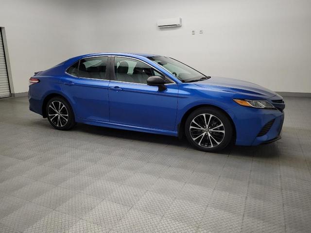 Photo of 2020 Blue Streak Metallic Toyota Camry