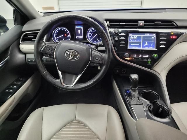 Photo of 2020 Blue Streak Metallic Toyota Camry