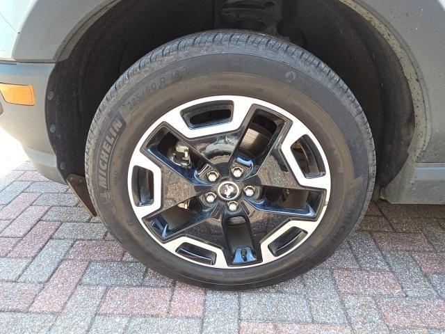 Photo of 2024 Cactus Green / Gray Ford Bronco Sport