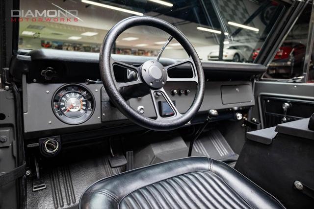 Photo of 1975 Matte Gray Ford Bronco