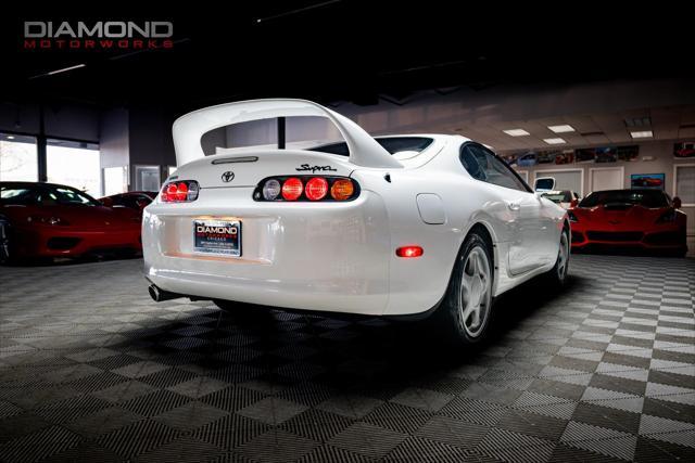 Photo of 1993 Super White Toyota Supra