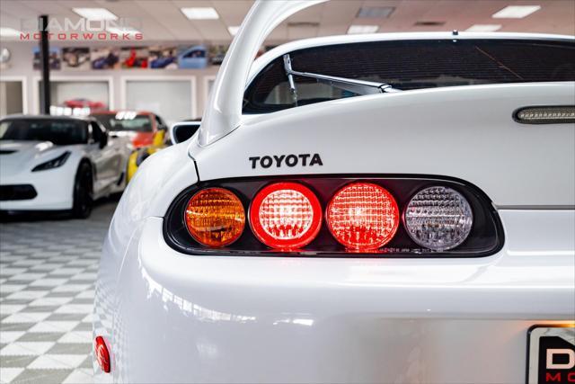 Photo of 1993 Super White Toyota Supra