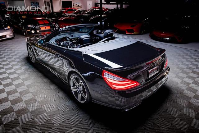 Photo of 2016 Jet Black Mercedes-Benz AMG SL