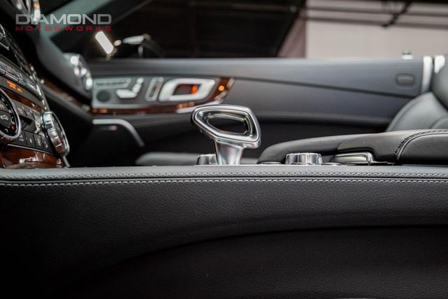 Photo of 2016 Jet Black Mercedes-Benz AMG SL