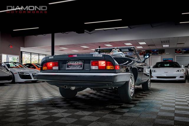 Photo of 1986 Black Alfa Romeo Spider