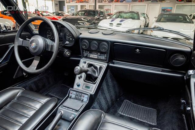 Photo of 1986 Black Alfa Romeo Spider