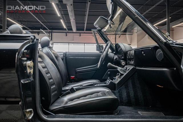 Photo of 1986 Black Alfa Romeo Spider