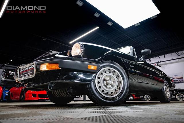 Photo of 1986 Black Alfa Romeo Spider