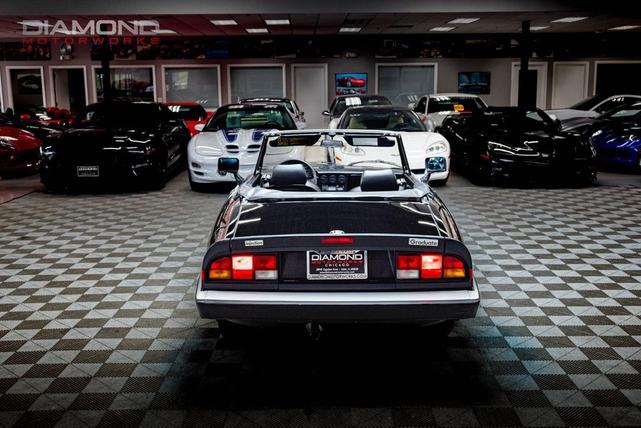 Photo of 1986 Black Alfa Romeo Spider