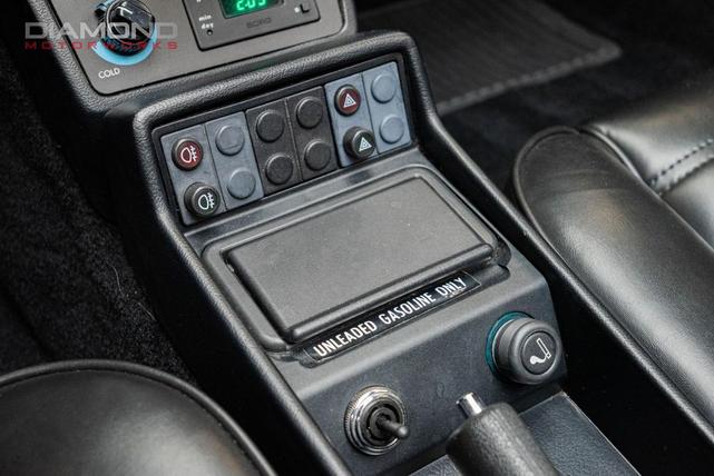Photo of 1986 Black Alfa Romeo Spider