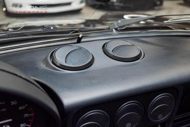Photo of 1986 Black Alfa Romeo Spider