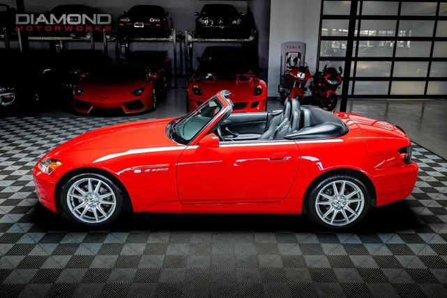 Photo of 2005 New Formula Red Honda S2000