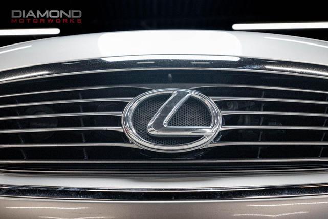 Photo of 2006 Mercury Metallic Lexus SC 430