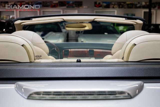 Photo of 2006 Mercury Metallic Lexus SC 430