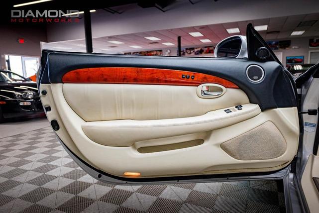 Photo of 2006 Mercury Metallic Lexus SC 430