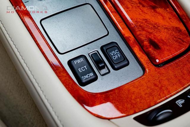 Photo of 2006 Mercury Metallic Lexus SC 430