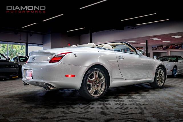Photo of 2006 Mercury Metallic Lexus SC 430