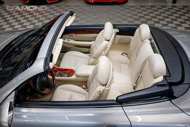 Photo of 2006 Mercury Metallic Lexus SC 430