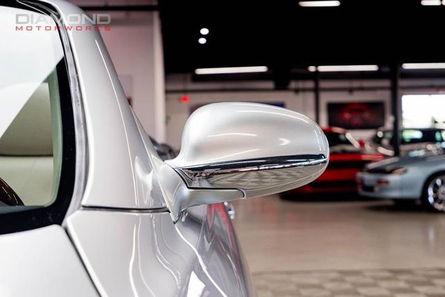Photo of 2006 Mercury Metallic Lexus SC 430