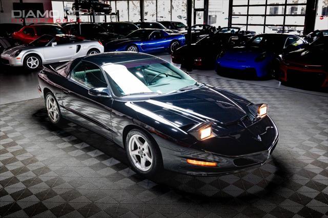 Photo of 1996 Black Pontiac Firebird