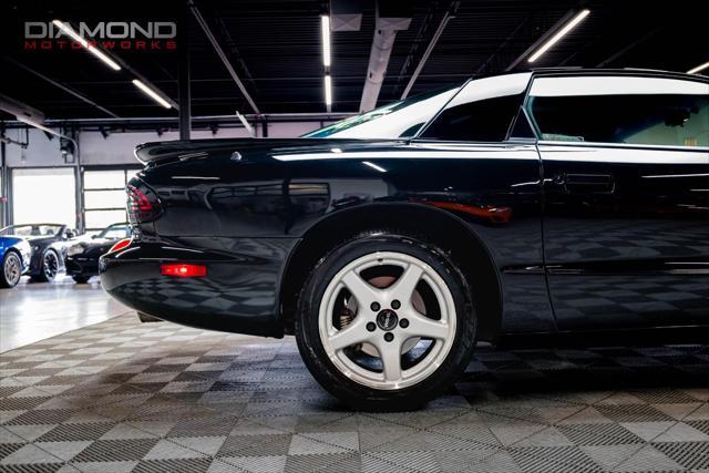 Photo of 1996 Black Pontiac Firebird