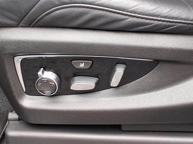 Photo of 2018 Satin Steel Metallic Cadillac Escalade