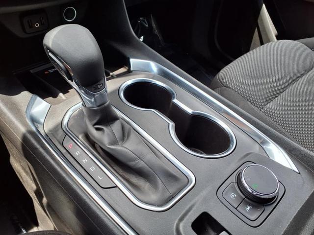 Photo of 2022 Silver Sage Metallic Chevrolet Traverse