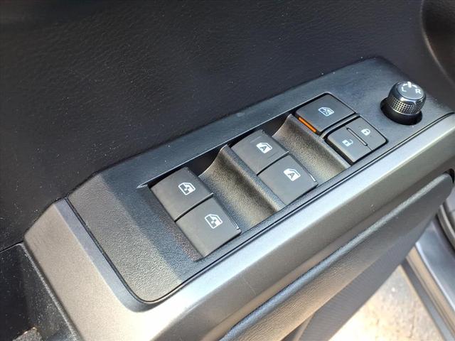 Photo of 2023 GRAY Toyota Tacoma