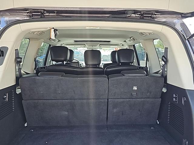 Photo of 2024 Anthracite Gray INFINITI QX80