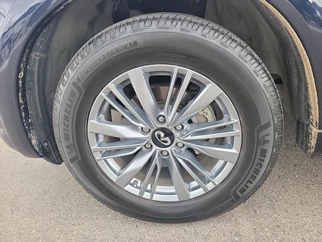 Photo of 2022 Hermosa Blue INFINITI QX80