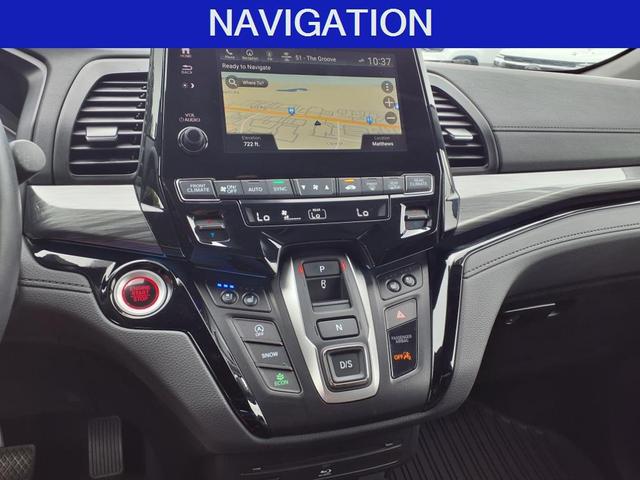 Photo of 2023 Crystal Black Pearl Honda Odyssey
