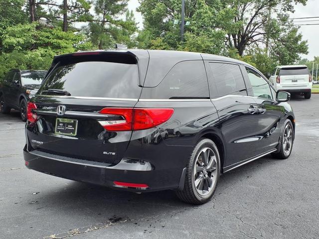 Photo of 2023 Crystal Black Pearl Honda Odyssey