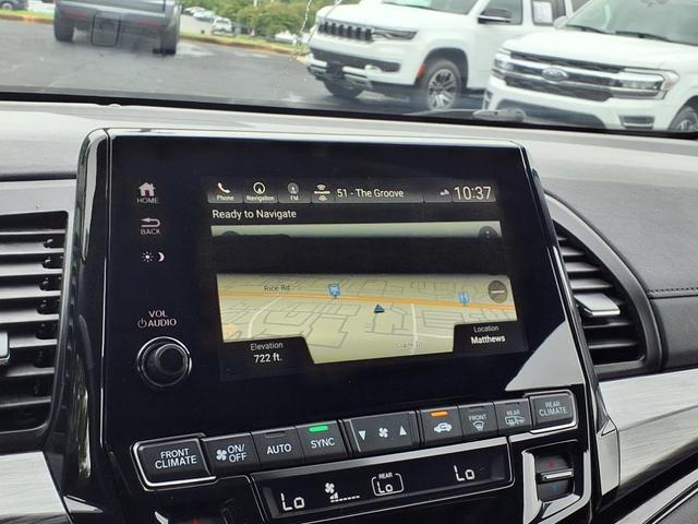 Photo of 2023 Crystal Black Pearl Honda Odyssey
