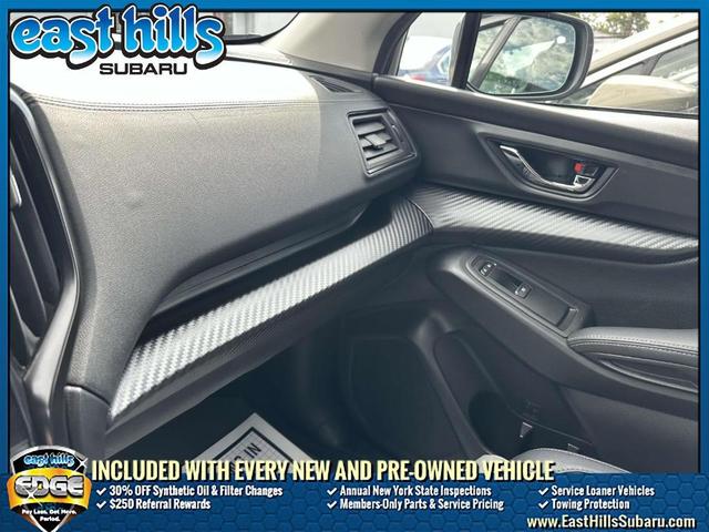 Photo of 2022 Ice Silver Metallic Subaru Ascent