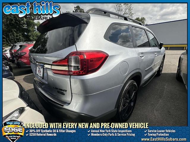 Photo of 2022 Ice Silver Metallic Subaru Ascent