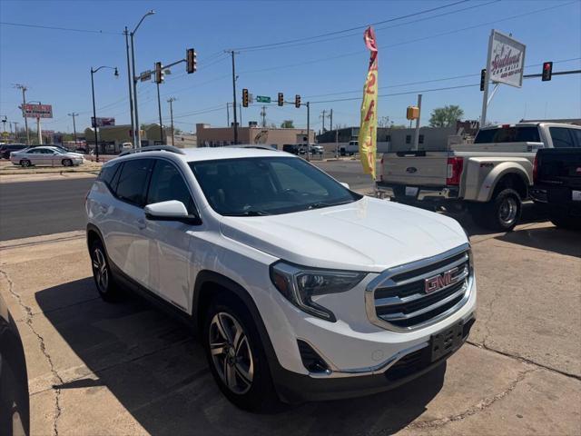 Photo of 2020 WHITE GMC Terrain
