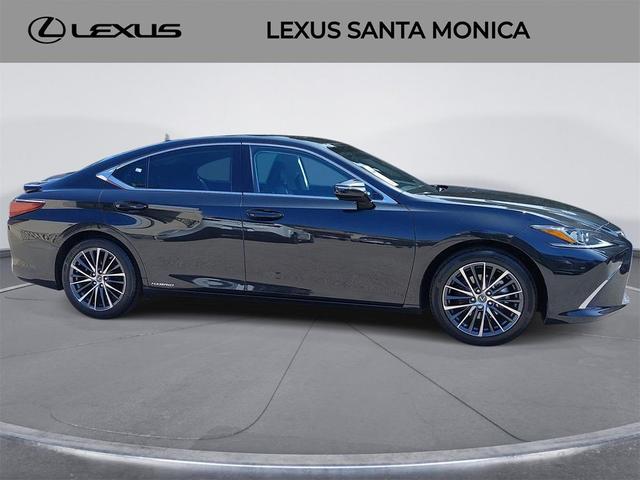 Photo of 2022 Caviar Lexus ES 300h