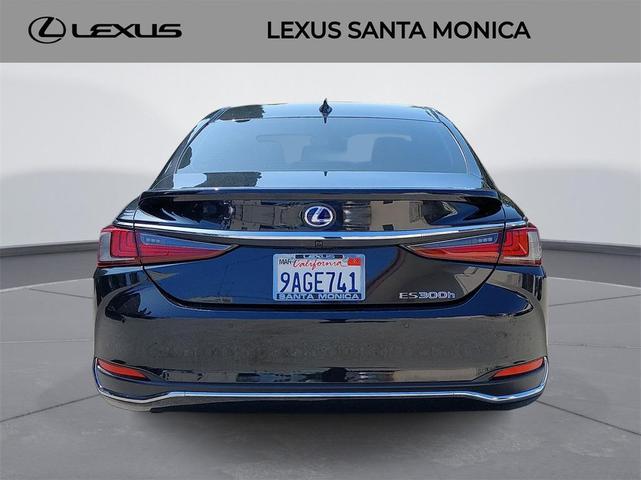 Photo of 2022 Caviar Lexus ES 300h