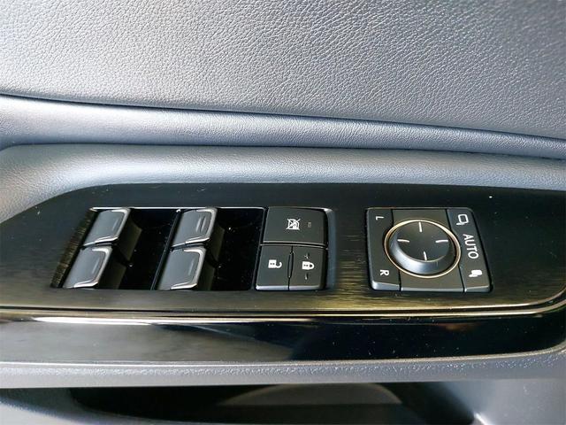 Photo of 2022 Caviar Lexus ES 300h