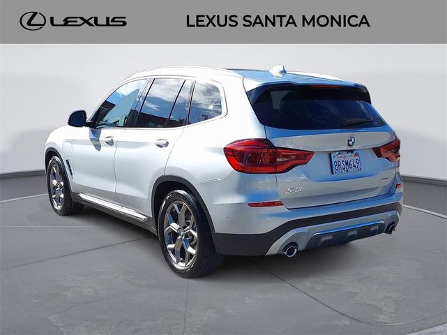 Photo of 2020 Glacier Silver Metallic BMW X3 PHEV